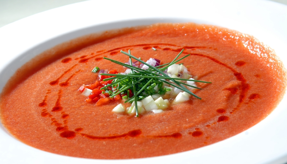 Gaspacho_iStock_000008022017Small