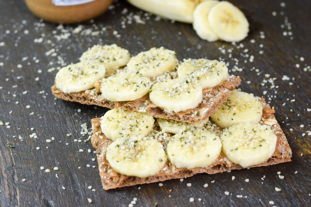 Breakfast cracker toast