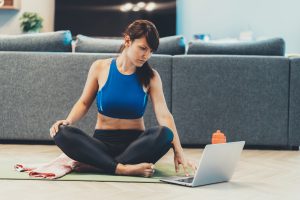 Entraînement à la maison avec ordinateur