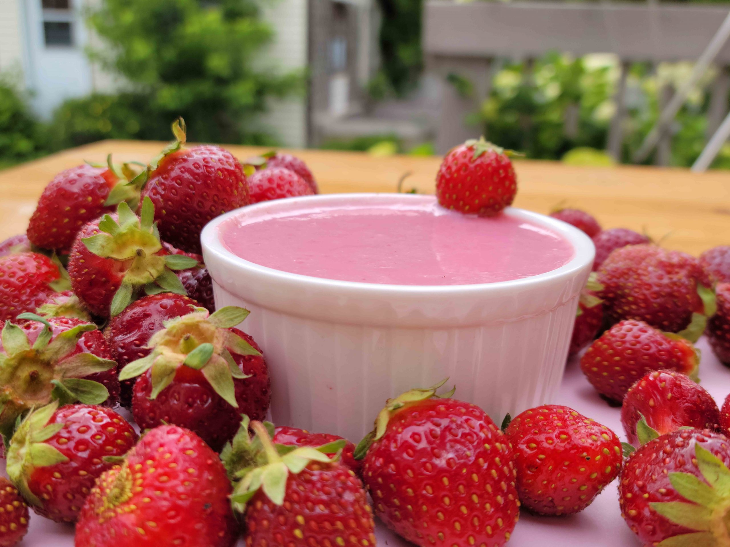 Silky Strawberry Chia Seed Delight (Vegan)