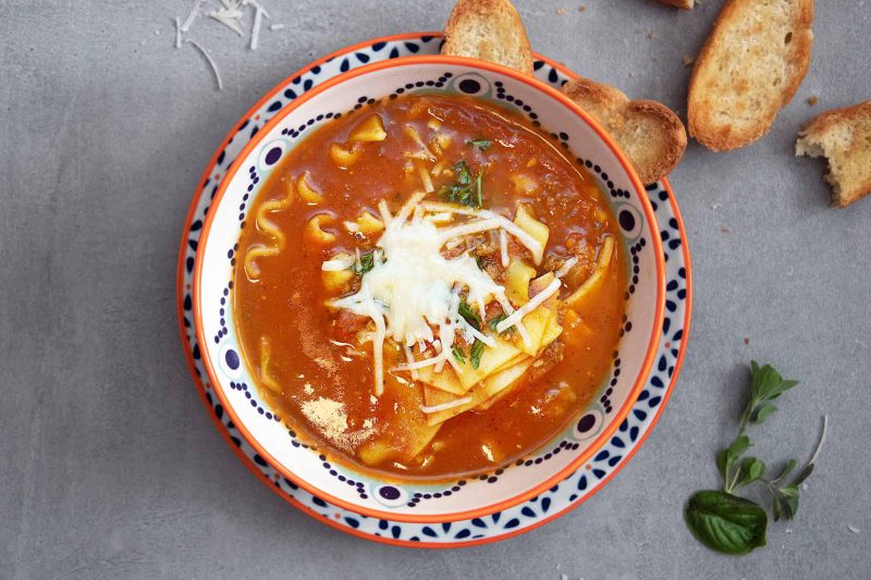 soupe-lasagne-vegetarienne-reconfortante-lasagna-soup