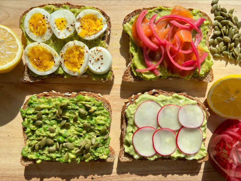 toasts-a-lavocat-avocado-toasts