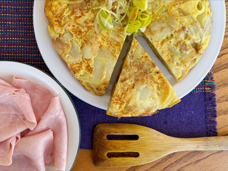 omelette-espagnole-tortilla-de-patatas-spanish-omelet